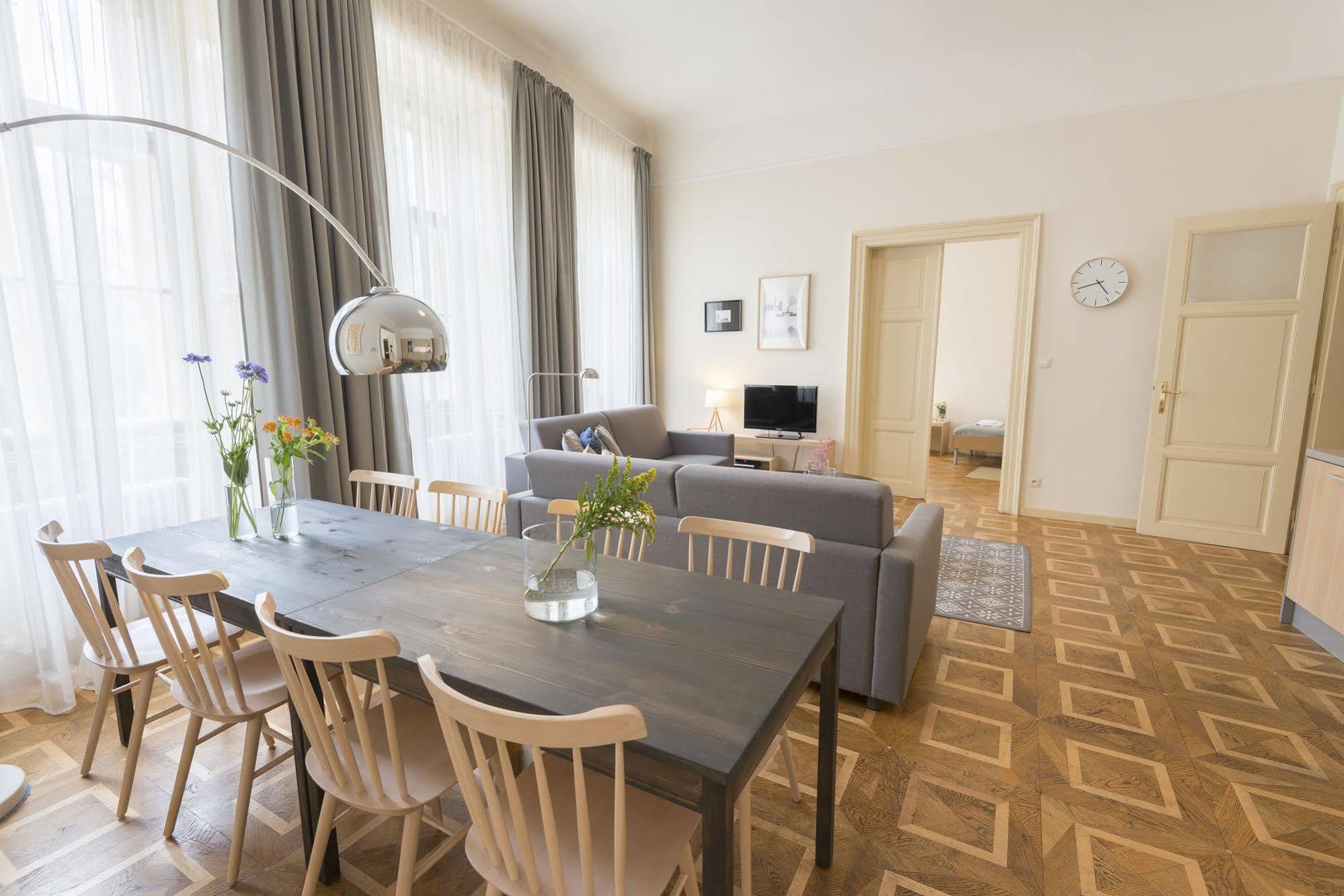 Bohemia Apartments Prague Centre Luaran gambar