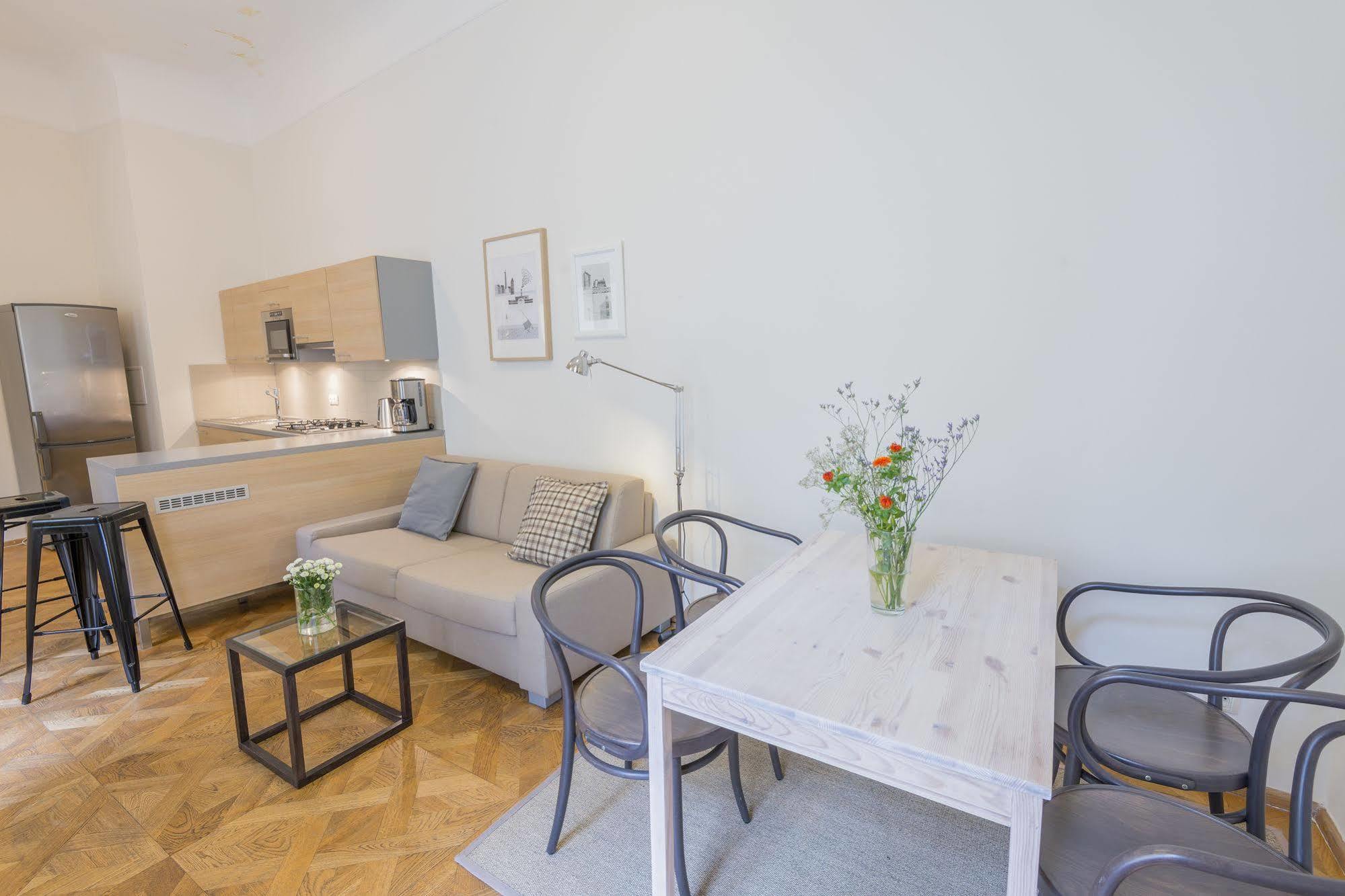 Bohemia Apartments Prague Centre Luaran gambar